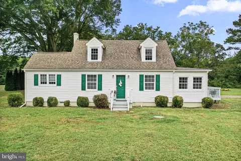 1678 Weems Rd, Weems, VA 22576 photo 3