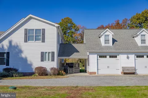 602 Cedar Pointe Dr, Weems, VA 22576 photo 49