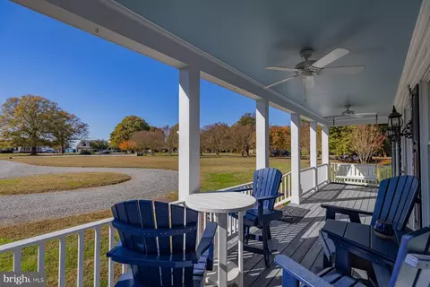 602 Cedar Pointe Dr, Weems, VA 22576 photo 8