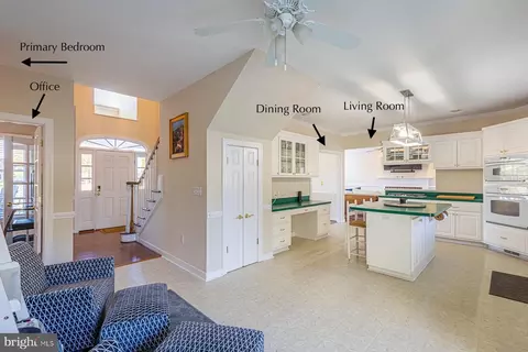 602 Cedar Pointe Dr, Weems, VA 22576 photo 9