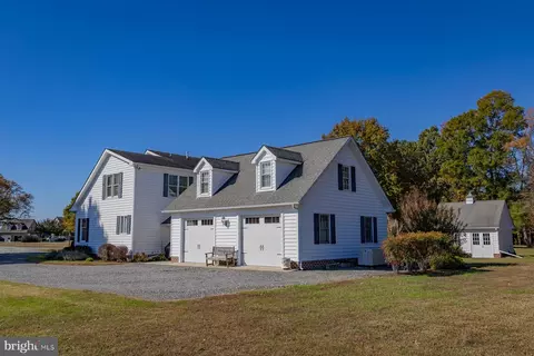 602 Cedar Pointe Dr, Weems, VA 22576 photo 42