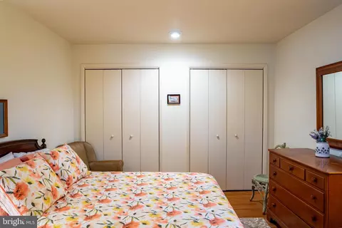 Bedroom - 162 Youcomico Dr, Lancaster, VA 22503 photo 2 of 6