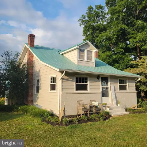 519 White Hall Rd, Lancaster, VA 22503