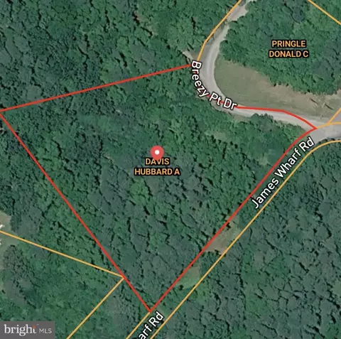 Breezy Pt, White Stone, VA 22578
