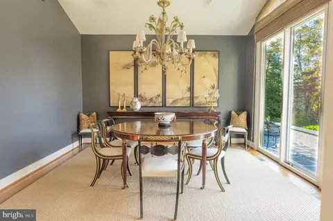 Dining - 219 Red Fox Ln, Weems, VA 22576 photo 2 of 7