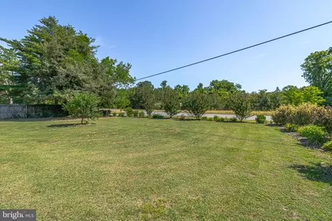 Exterior - 9832 River Rd, Lancaster, VA 22503 photo 23 of 23