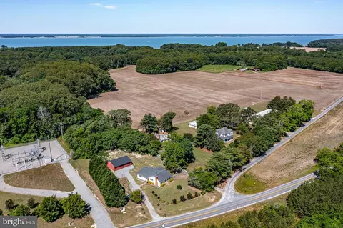 View/Area - 9832 River Rd, Lancaster, VA 22503 photo 4 of 7