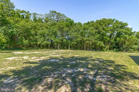 Exterior - 9832 River Rd, Lancaster, VA 22503 photo 17 of 23