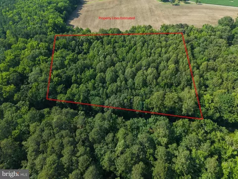 Morattico Rd, Lancaster, VA 22503