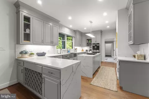 Kitchen - 3849 Black Stump Rd, Weems, VA 22576 photo 1 of 3