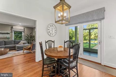 Dining - 3849 Black Stump Rd, Weems, VA 22576 photo 2 of 2