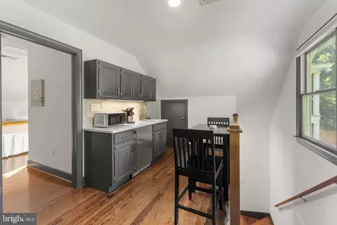 Entry Way - 3849 Black Stump Rd, Weems, VA 22576 photo 5 of 6