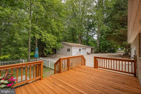 Exterior - 17 Wesley Ter, Weems, VA 22576 photo 3 of 11