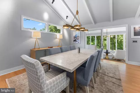 Dining - 30 Golf Ln, Weems, VA 22576 photo 3 of 4