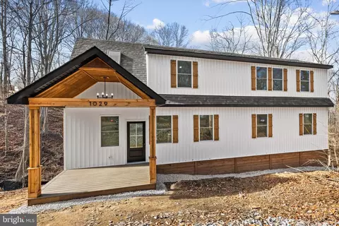 1029 Lindsay St, Lynchburg, VA 24502