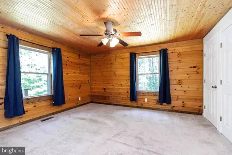593 George James Loop, Radiant, VA 22732 photo 10