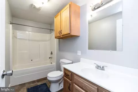 593 George James Loop, Radiant, VA 22732 photo 15