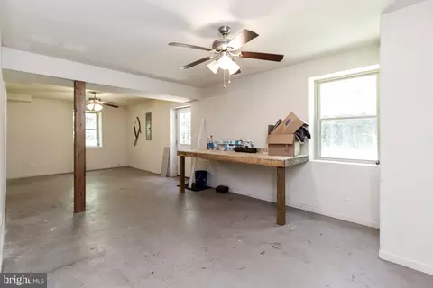 593 George James Loop, Radiant, VA 22732 photo 25