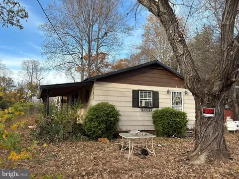 1916 Leon Rd, Culpeper, VA 22701