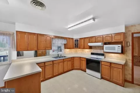 Kitchen - 2130 Leon Rd, Culpeper, VA 22701 photo 1 of 2