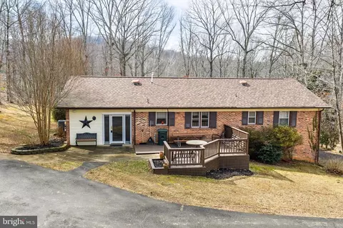 2130 Leon Rd, Culpeper, VA 22701
