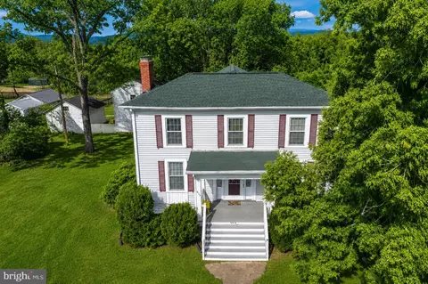 319 N Main St, Madison, VA 22727