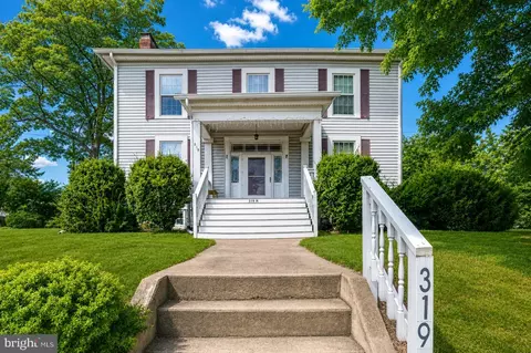 319 N Main St, Madison, VA 22727