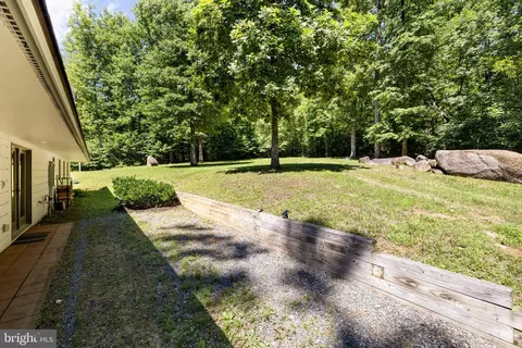 Exterior - 1319 Champe Pln, Etlan, VA 22719 photo 7 of 14