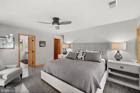 Bedroom - 1319 Champe Pln, Etlan, VA 22719 photo 1 of 6