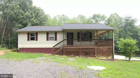 127 Willis Ford Ln, Rochelle, VA 22738