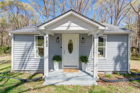 782 Mount Ararat Rd, Clarksville, VA 23927