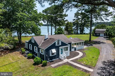 74 Harvest Ln, Hudgins, VA 23076
