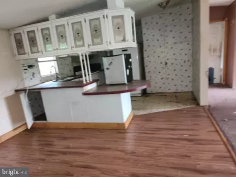 9034 Dutton Rd, North, VA 23128 photo 5