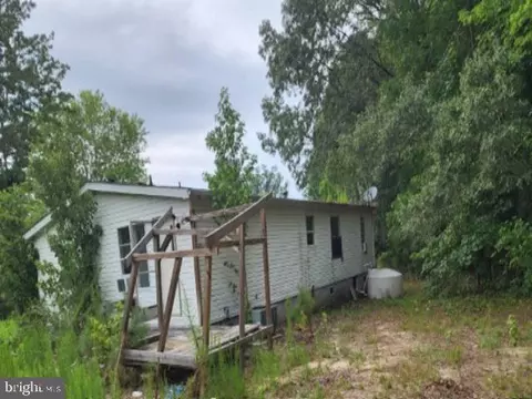 9034 Dutton Rd, North, VA 23128 photo 2
