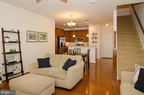 9457 Stonewall Rd, Manassas, VA 20110 photo 4