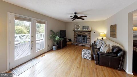 9504 Grays Mill Ct, Manassas, VA 20110 photo 9