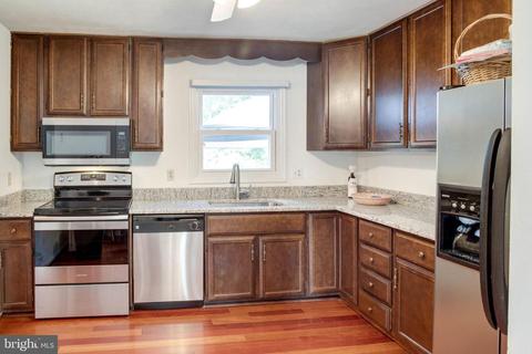 10233 Battlefield Dr, Manassas, VA 20110 photo 9