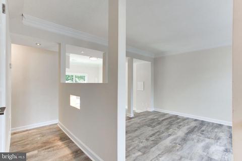 9006 Patterson Pl, Manassas, VA 20110 photo 5