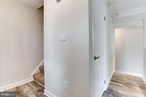9006 Patterson Pl, Manassas, VA 20110 photo 4