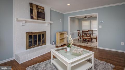 8960 Rolling Rd, Manassas, VA 20110 photo 10