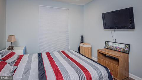 8960 Rolling Rd, Manassas, VA 20110 photo 25
