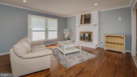 8960 Rolling Rd, Manassas, VA 20110 photo 8