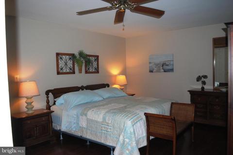 9048 Park Ave, Manassas, VA 20110 photo 18