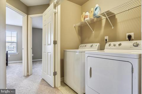 8810 Bentfield Dr, Manassas, VA 20110 photo 29