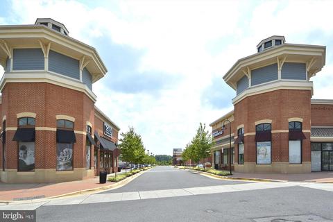 8810 Bentfield Dr, Manassas, VA 20110 photo 37