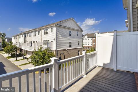 8810 Bentfield Dr, Manassas, VA 20110 photo 13