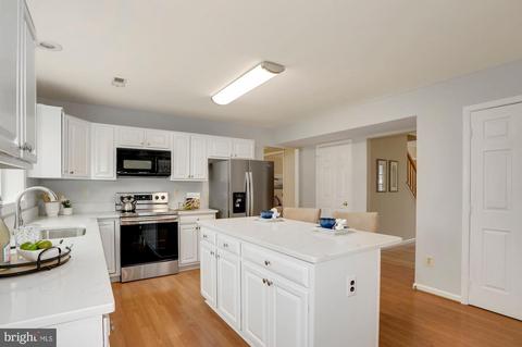 9360 River Crest Rd, Manassas, VA 20110 photo 8