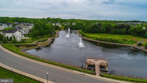 8385 Gaither St, Manassas, VA 20110 photo 4