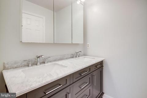 10123 Trinity Ln, Manassas, VA 20110 photo 42