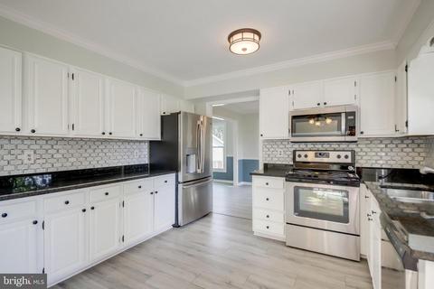 10123 Trinity Ln, Manassas, VA 20110 photo 21
